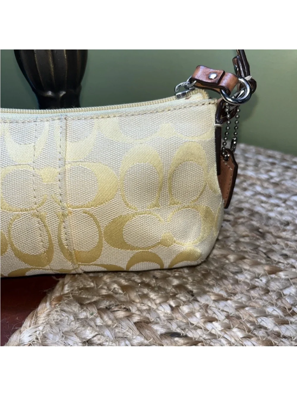 Y2K Signature C YELLOW MINI PURSE BAGUETTE RARE!! TIK TOK MARCH 2026